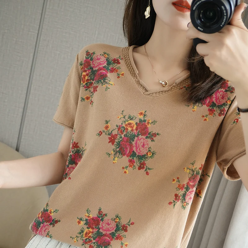 

LHZSYY2021 Summer New Style Pure Cotton Knitted Short-Sleeved Women's V-Neck Ethnic Print Blouse, Mommy All-Match Cotton T-Shirt