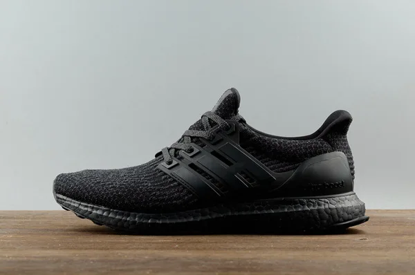 Ультра Boost 3 0 4 тройной черный и белый Primeknit Oreo CNY Синий Серый Мужская женская обувь