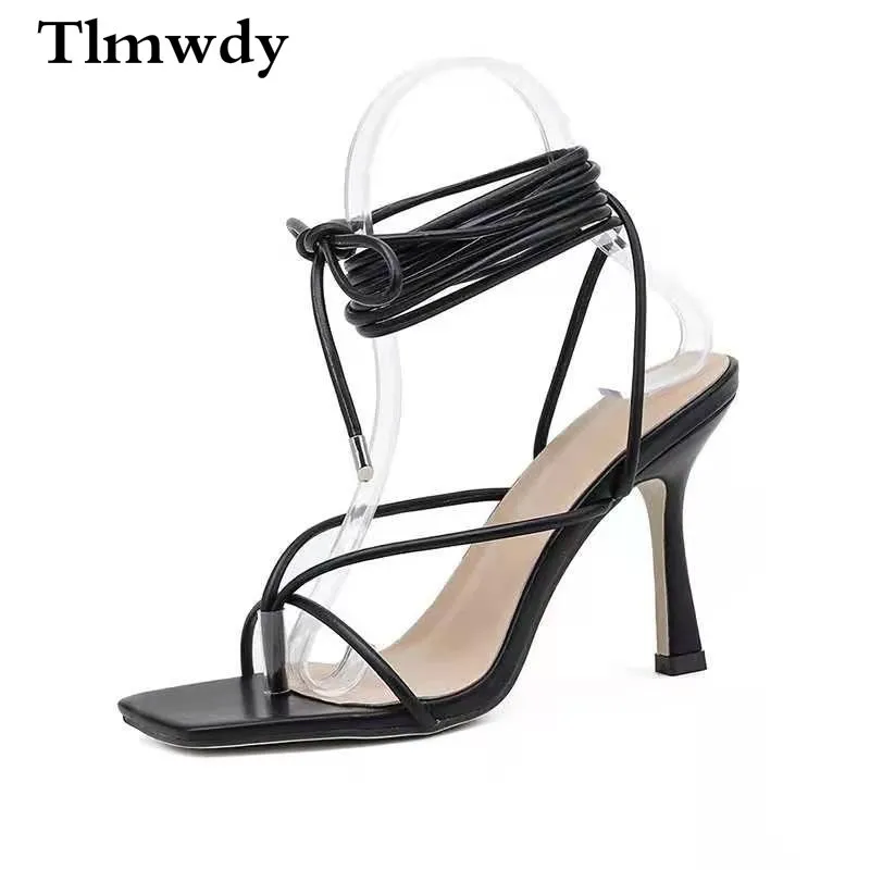 

Женские сандалии с узкими ремешками, босоножки в стиле ретро на высоком квадратном каблуке с перекрестными ремешками, модная дизайнерская ...