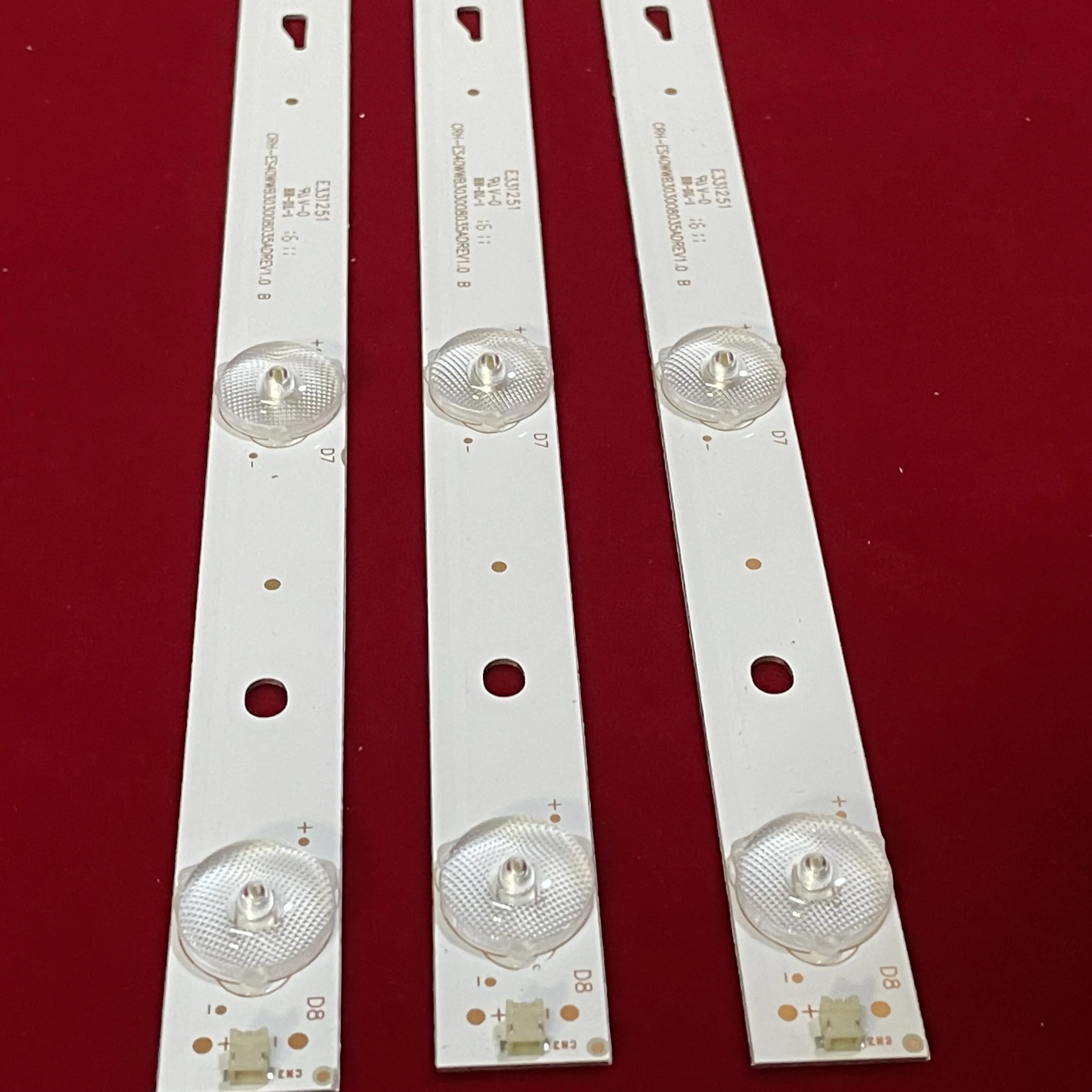 3 шт. фонарики с подсветкой 7 ламп Φ (50320) E305540 PY63356B для 32L31 32L33 32l53 L32F1600B