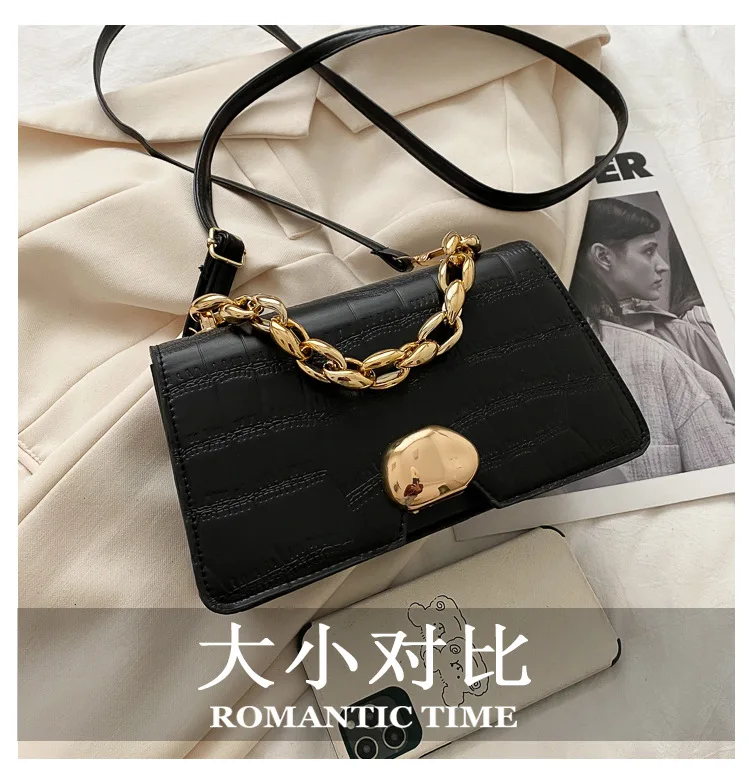 

Women's Bag Retro Simple Chain Bag New Small Square Shoulder Messenger Bags For Women