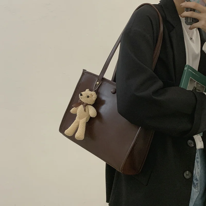 

Вместительная сумка для женщин, летняя новая сумка-тоут, простая дизайнерская сумка для подмышек, сумочка