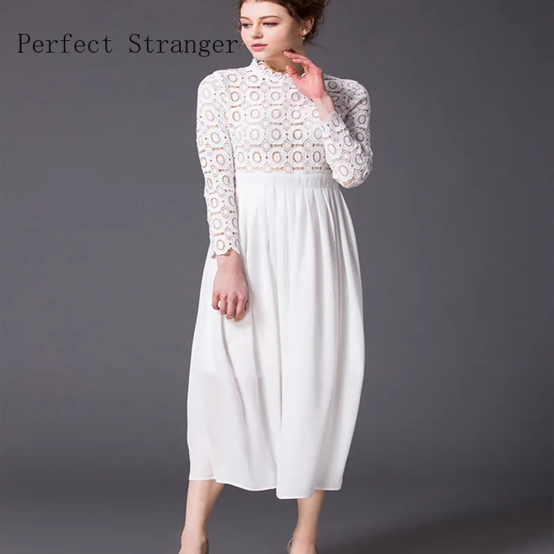 Женское длинное шифоновое платье белое кружевное с воротником-стойкой и длинным