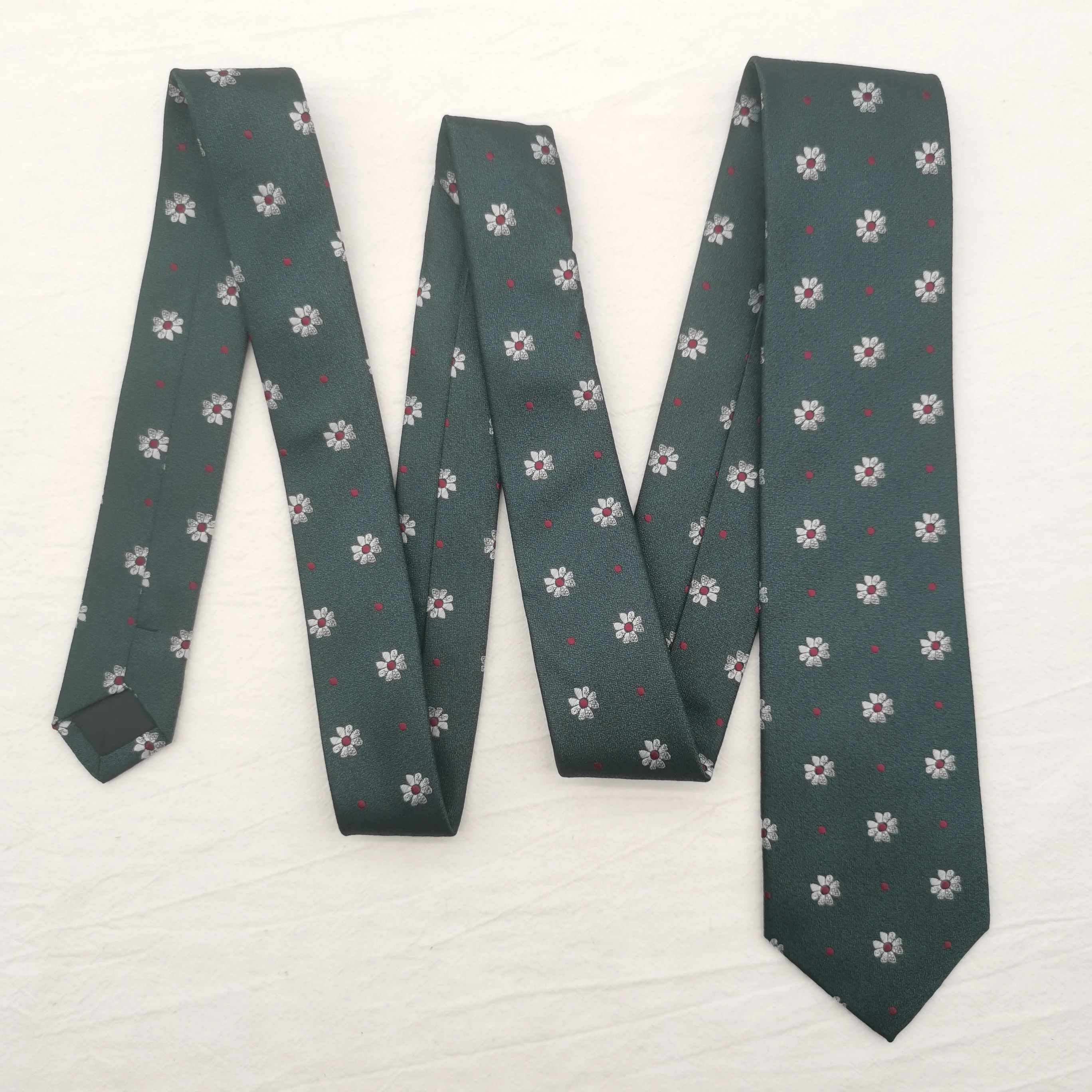 Ручной связки Женский Летний JK Винтажный Цвет-закрашенный Кофе Темно-зеленый Золотой Маленький Цветок DK Колледж Стиль 7см Мужская мода Ins.