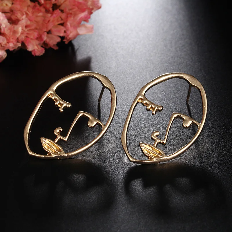 2020 New Aretes Earing And American Design Feeling Fun Irregular Earrings Exaggerated Personality Hollow Circular Alloy Stud | Украшения и