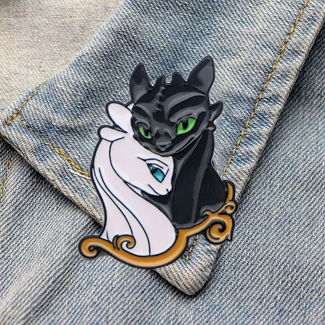 DZ437 эмалированная брошь с драконом броши для женщин и мужчин значок на рюкзак