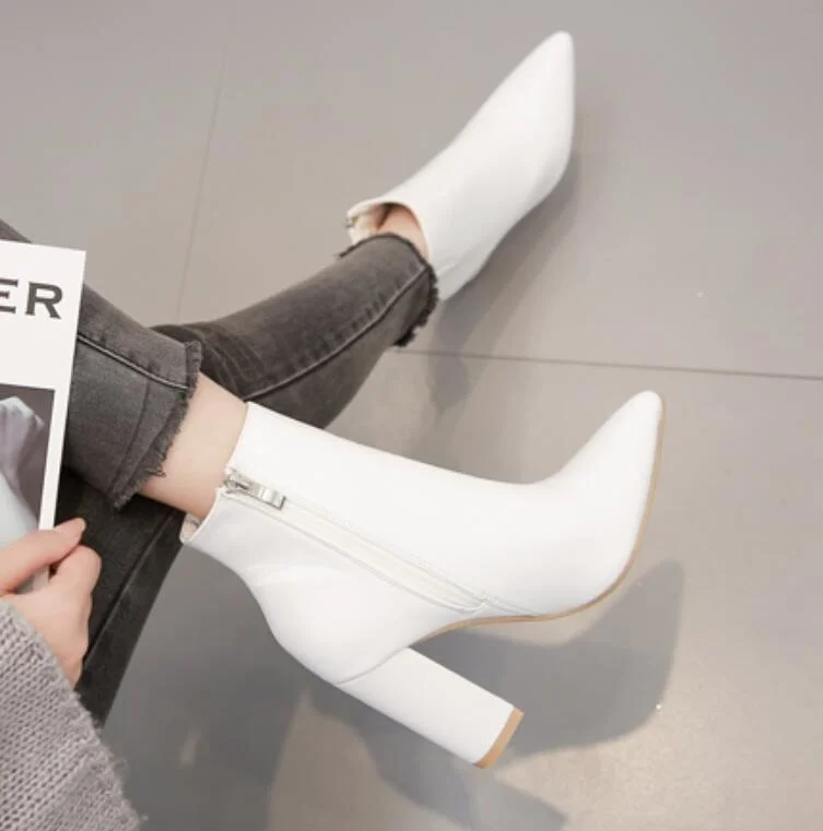 

Новинка 2019, женская обувь, остроносые высокие каблуки, белые короткие сапоги, сапоги