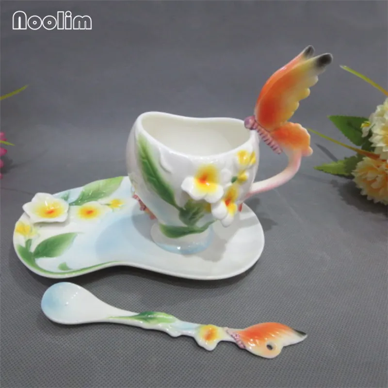 Керамическая эмалированная кофейная чашка из костяного фарфора европейская 3D