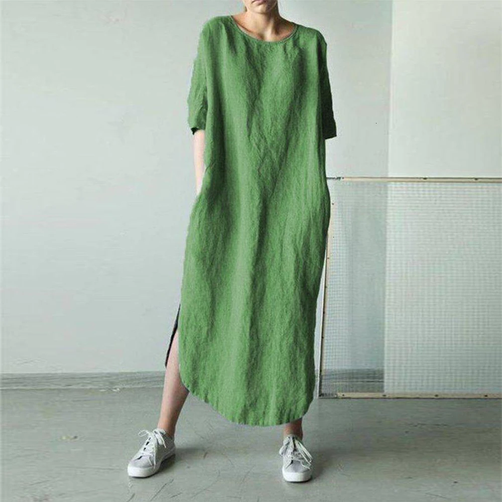 Однотонное вымытое хлопковое женское платье с круглым вырезом и коротким