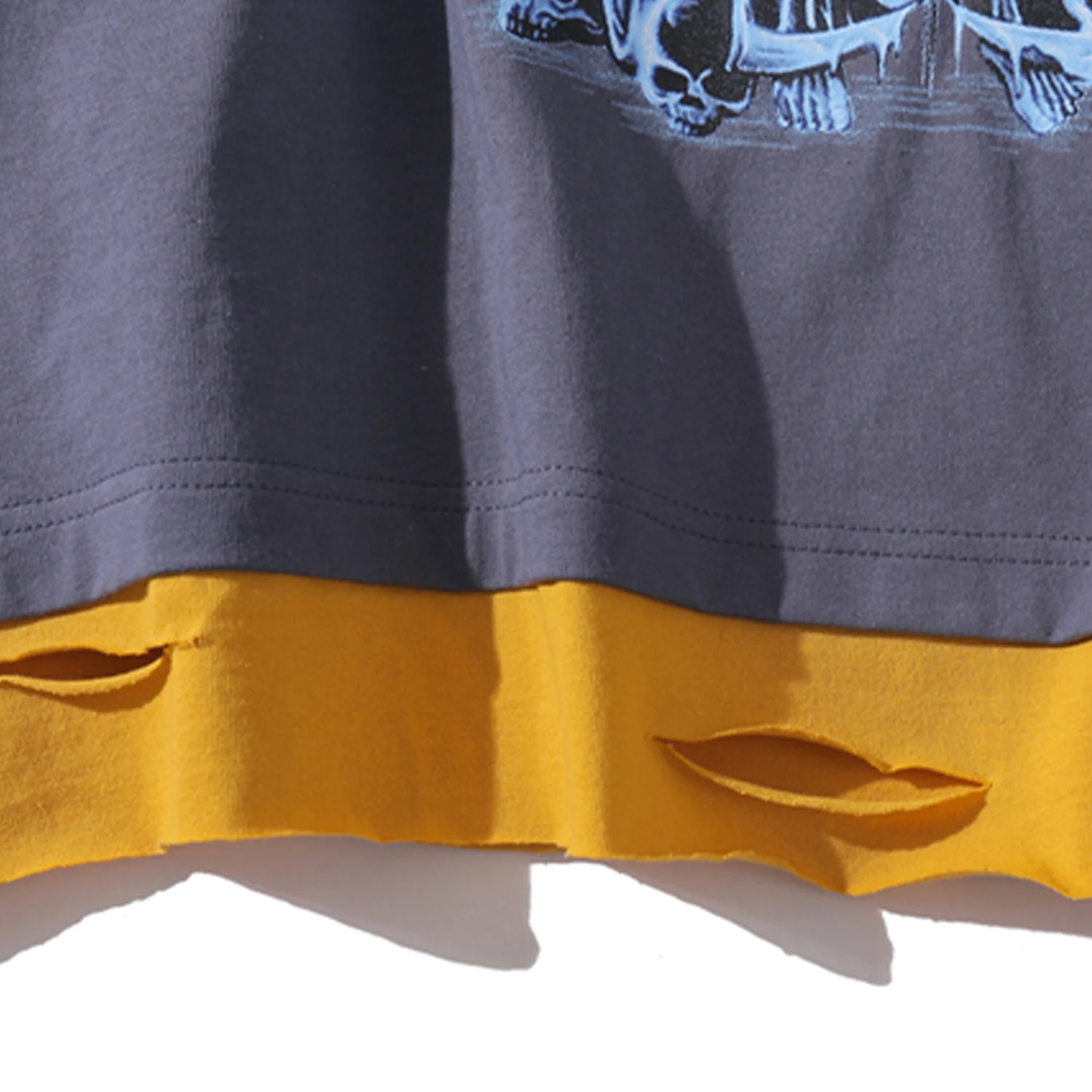 Мужская хлопковая футболка с длинным рукавом принтом демонов|Мужские футболки| |