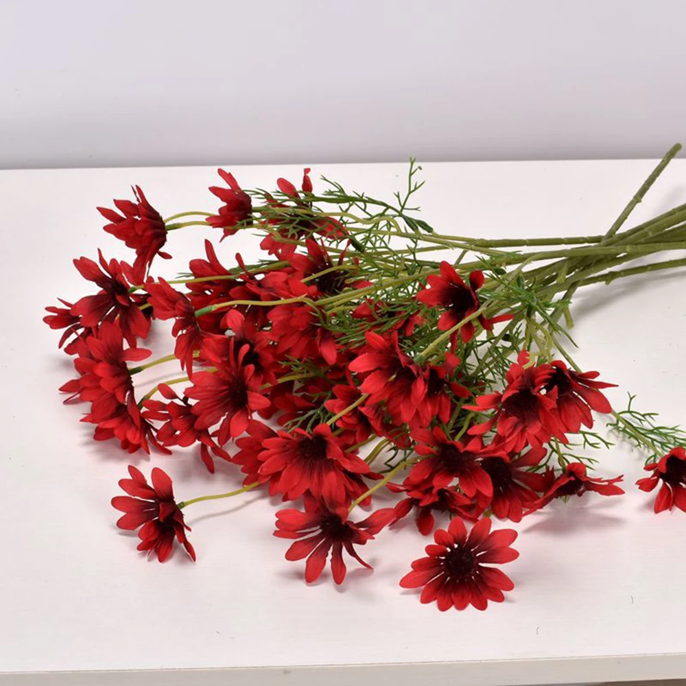 

Artificial Daisy Flowers Silk Fake Chamomile Flowers Stamen Small Daisy for Wedding Home Table Decor