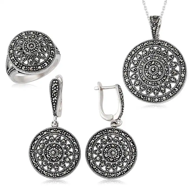 

Silverlina Silver Marcasite Round Women 'S Set