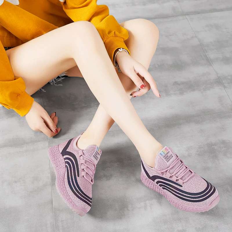 Женские кроссовки со вспышкой повседневная обувь для улицы прогулочная отдыха |