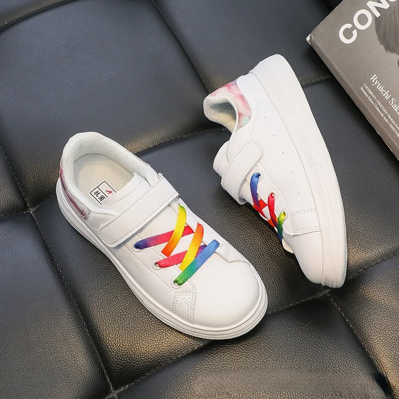 

2022 Kids Boys Shoes Girls Sneakers Kids Leather White Shoes School Students Casual Flexible Soles Fashion Toddler Shoes