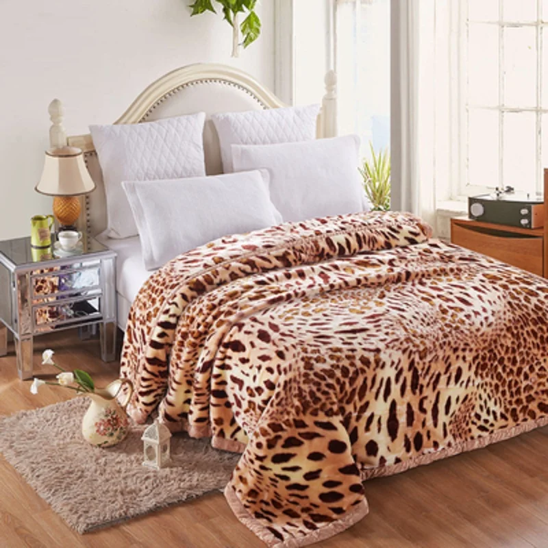 

Sexy Leopard Raschel Four seasons Blanket Comfortable warmth Keep warmsuitable for winter use quilt