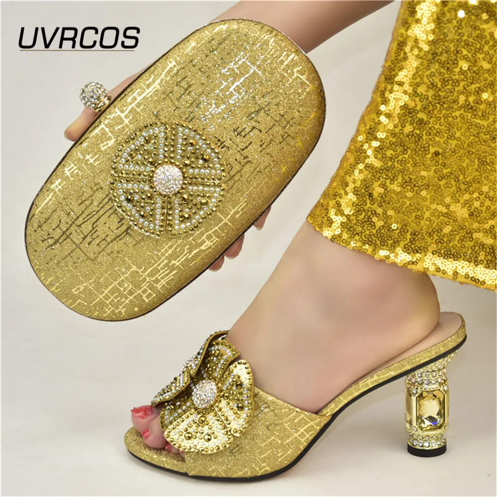 

Italian Design Nigerian Hot Selling Golden Color Fashion Colorful Crystal Style Women Shoes and Bag Set With Streamer Modeling