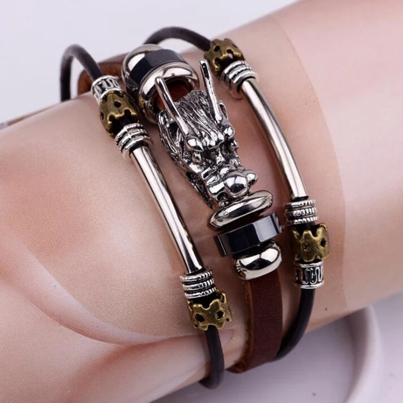 Браслет мужской из натуральной кожи серебристого цвета с застежкой нержавеющей