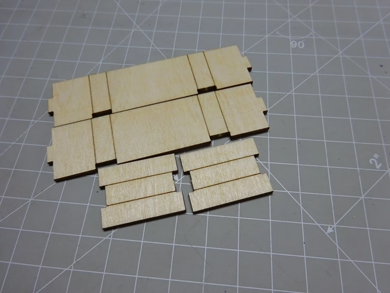 деревянный ящик для инструм