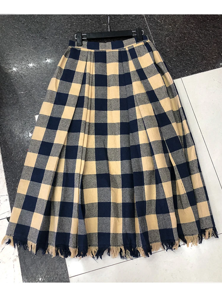 

Free shipping high waist strap single-breasted cotton check skirt ladies autumn new style hem fringe all-match A-line puff skirt