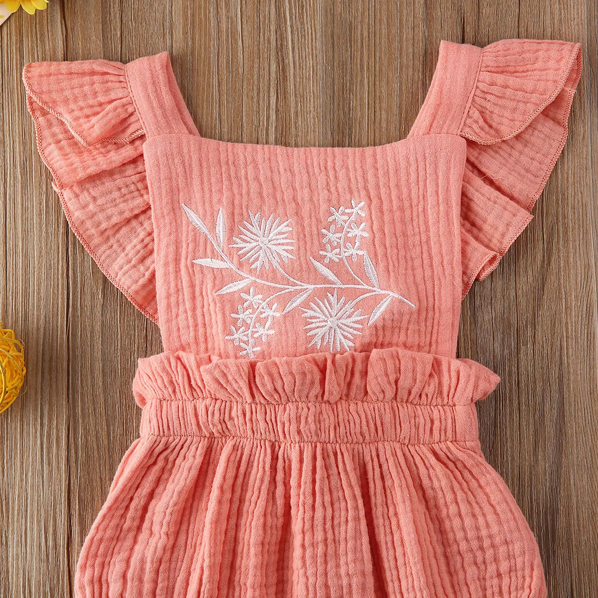 Новинка 2020 комбинезон для новорожденных девочек с бантом и оборками