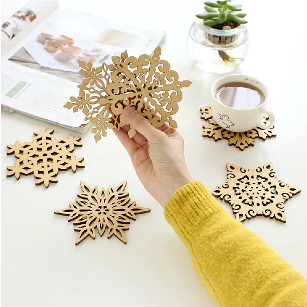 Деревянные подставки для рождественских кружек со снежинками шикарный