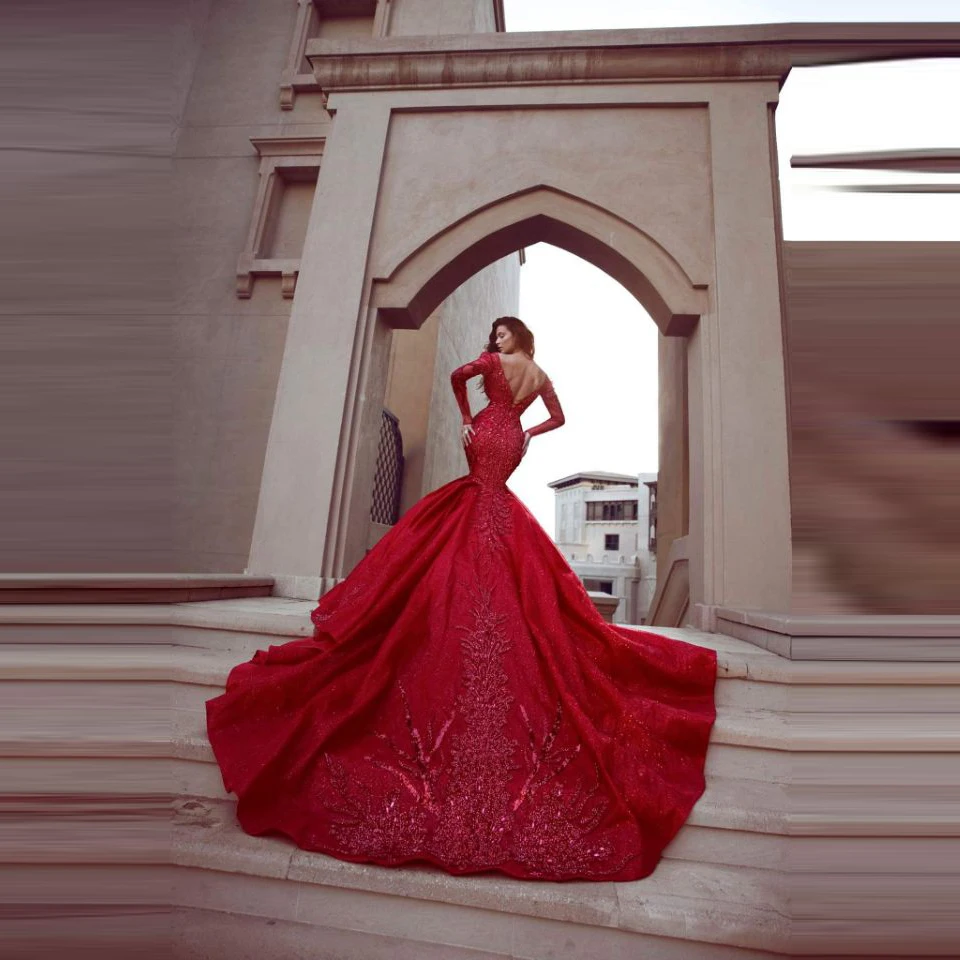 Сексуальные красные платья для выпускного вечера с аппликацией из бисера
