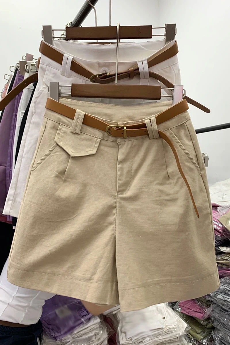

Khaki Shorts Women's Summer Wear Loose Fifth Pants Straight Hong Kong Style High Waist Slimming and Wide Leg White Middle Pants