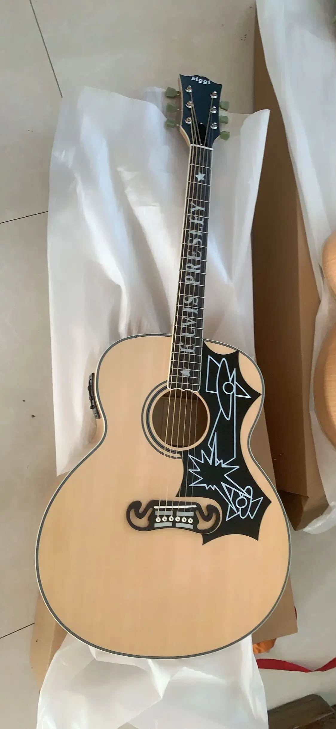 В наличии Китай Гитары Заводская Новый J200 естественный цвет акустической гитары