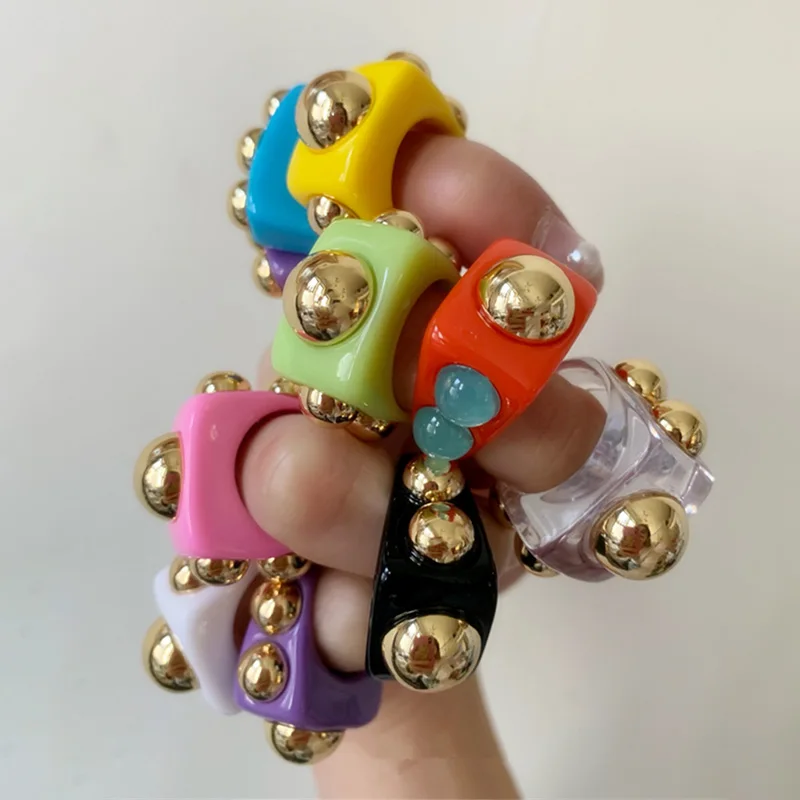 

2021 New Golden Bead Transparent Resin Acrylic Square Rings For Women Friends Couple Jewelry Trendy Travel
