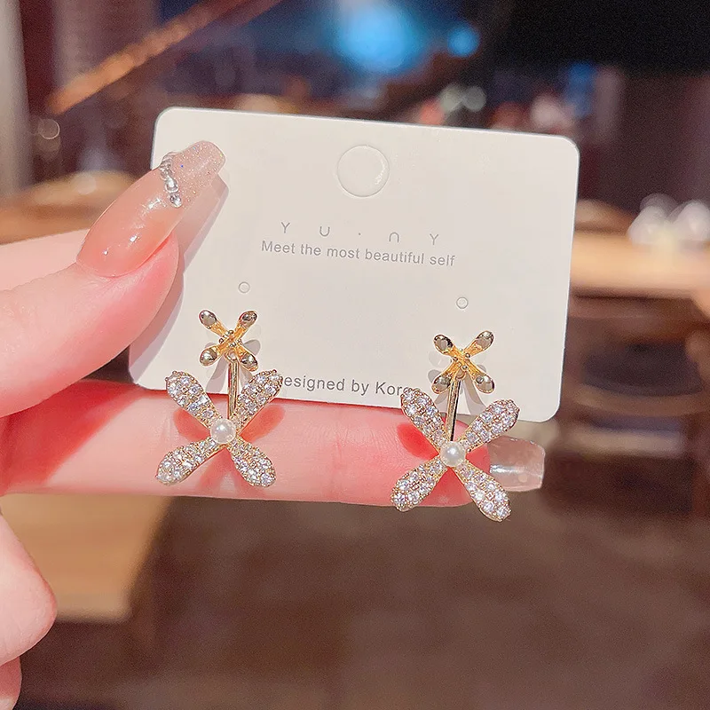 

S925 Silvers 2022 Fashion Exquisite Flower Zircon Drop Earrings Female Diamonds Inlaid Women Jewelry