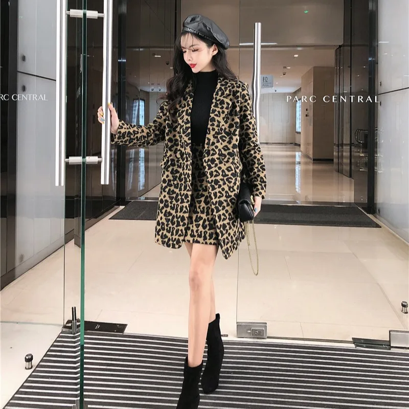 

Осень-зима 2020, свободный шерстяной костюм Yujie в западном стиле с леопардовым принтом, куртка, модная Высококачественная короткая юбка, костю...
