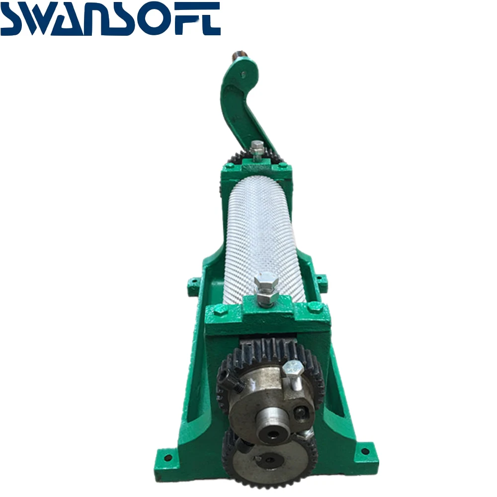 SWANSOFT 86*250mm Competitive price bees wax foundation machine Manual roller for bee beeswax press | Инструменты