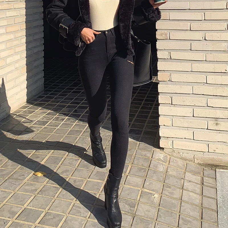 Женские узкие джинсы Mozuleva черные зауженные джинсы-карандаш с высокой талией