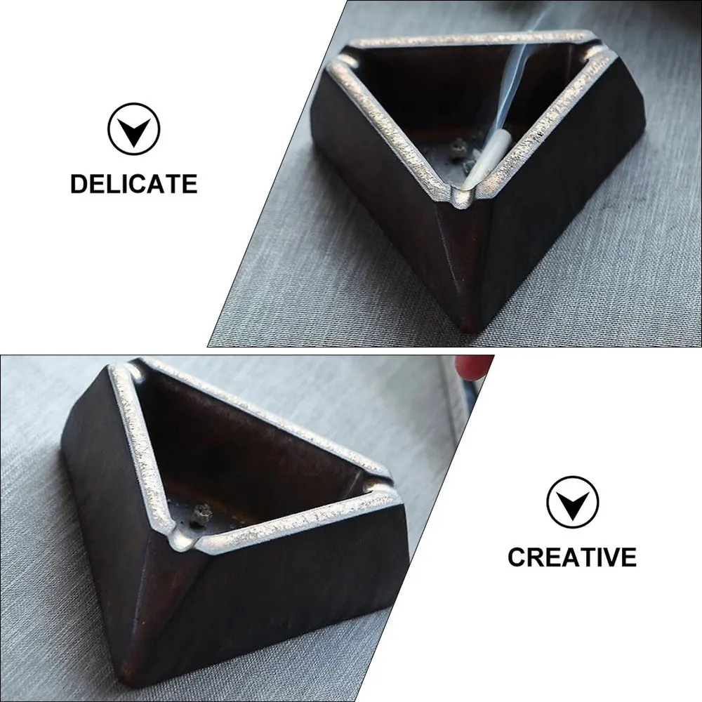 

1Pc Durable Retro Cigarettes Holder Classic Wear-resistant Ashtray Chic Ashtray
