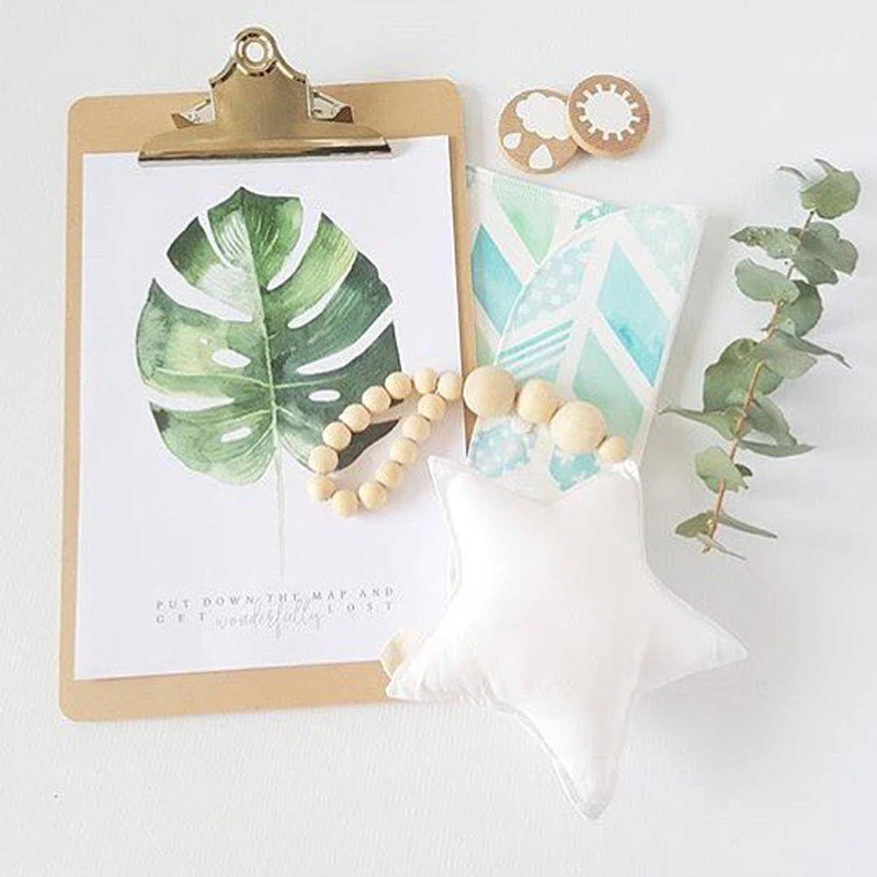 Детская подушка-погремушка QWZ декоративная подушка в скандинавском стиле с Луной