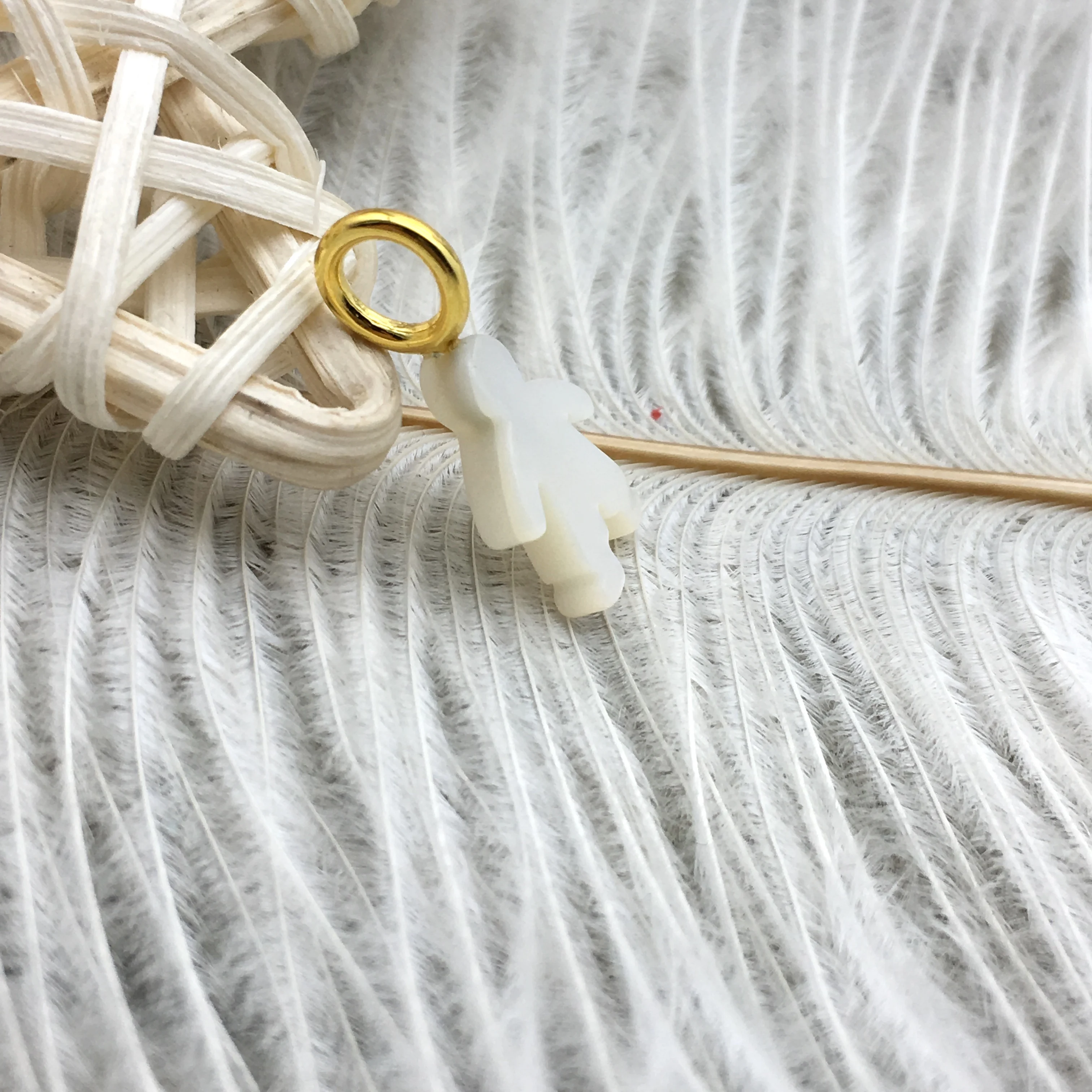 

1:1 Made 925 Sterling Silver Custom Gold Buckle Fun Human-shaped Personality Pendant