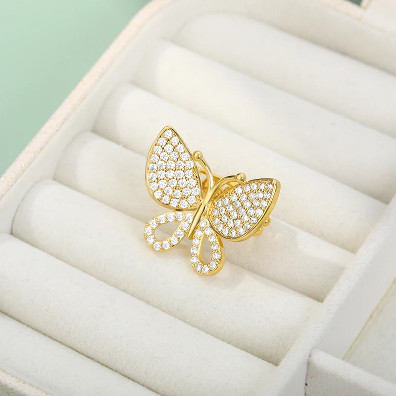 

Sweet Gold Color Alone Butterfly Pendant Necklace For Women Cubic Zirconia Bracelet Accessories Cartoon Jewelry 2020 Trend