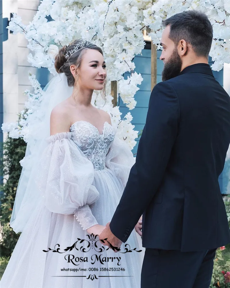

Sparkly Off Shoulder Plus Size Wedding Dresses 2020 A Line Long Sleeves Vintage Lace Country Beach Vestido De Novia Bridal Gowns