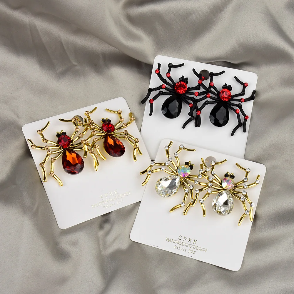 

Halloween Spider Earrings Retro Fashion Exaggerated Personality Animal Earwearing Rhinestone Alloy Spider Ear Accoriess Jewlery