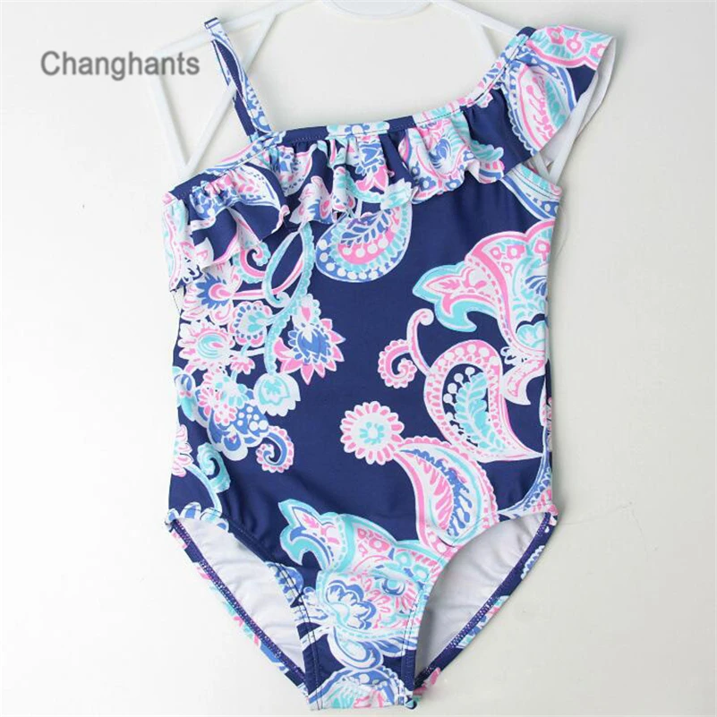 Купальный костюм для девочек темно синего цвета с классическим цветочным узором
