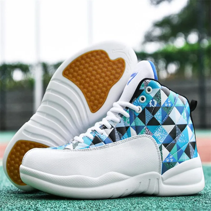 

High Top Mens Basketball Shoes Jordan Retro Basketball Boots Breathable Nonslip Jordan 11 White Trainers Zapatillas Sneakers