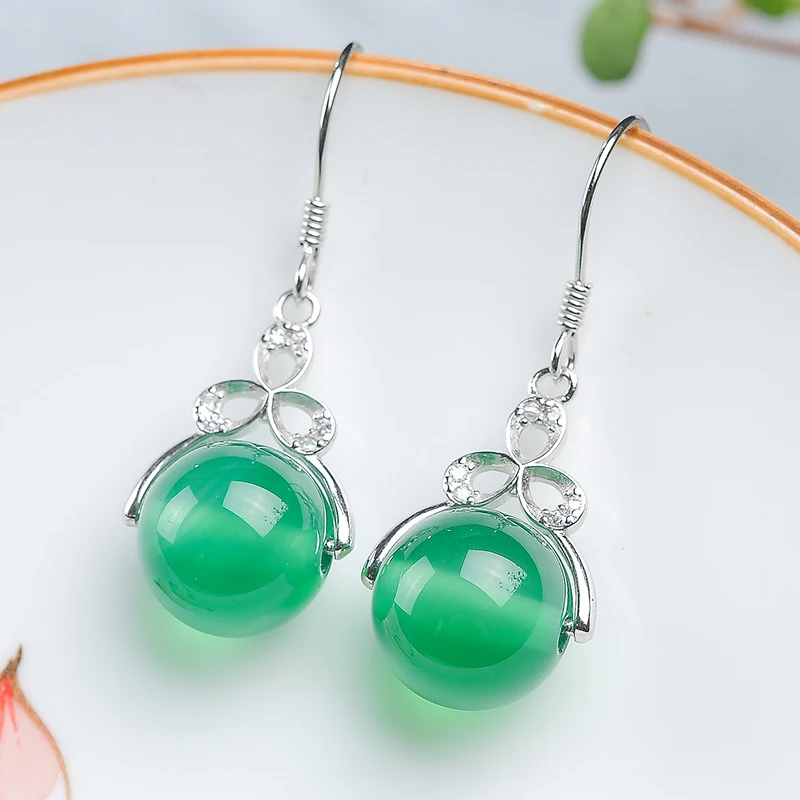 Женские серьги из бисера инкрустированные зелеными нефритовыми бусинами 925 |