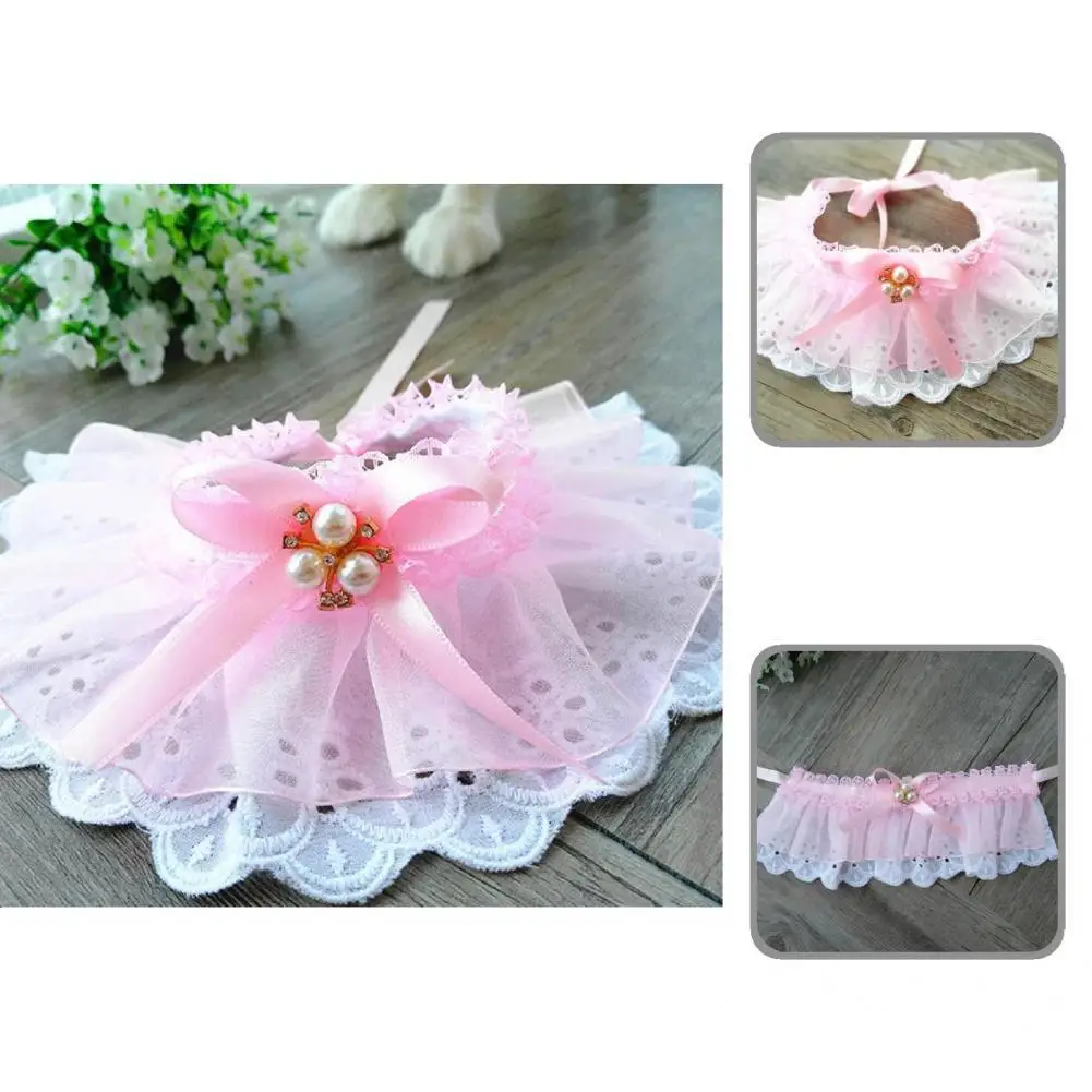 

Кружевной платок с изображением кошки и собаки