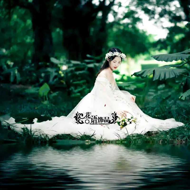 

Breathable White Flower Crowns Tiaras Hairbands Romantic Sweet Gardland Women Wedding Hair Accessories for Bride Bridesmaids