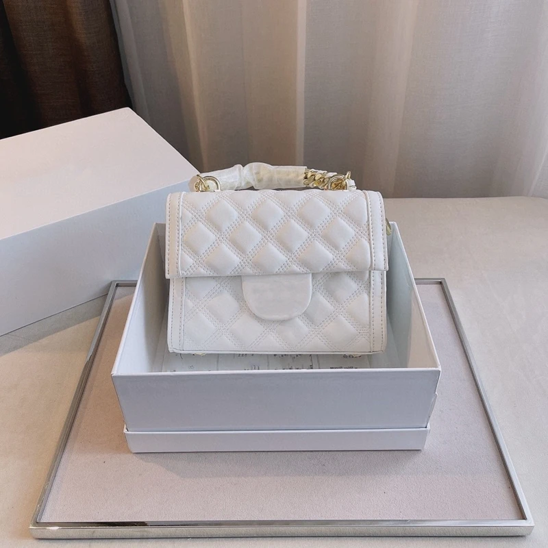 

The new 2021 fashion designer ladies bag new chain shoulder bag ladies one shoulder messenger bag rhombus small square bag