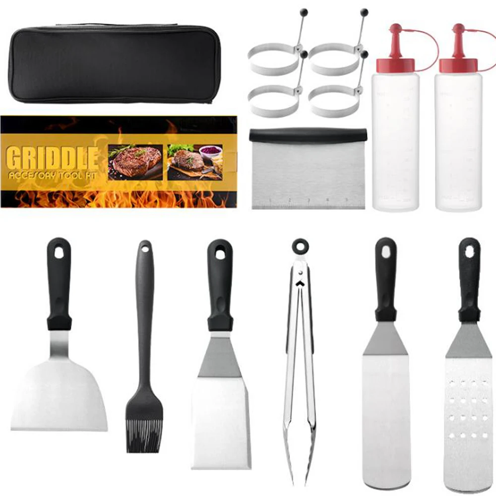 

Kitchen,Dining & Bar