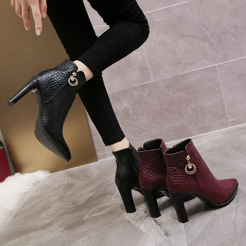 

2019 New Autumn Ankle Boots Female High Heels Zipper Crystal Pearl Buckle Leather Boots Women Shoes Woman Winter Boots Plus Size