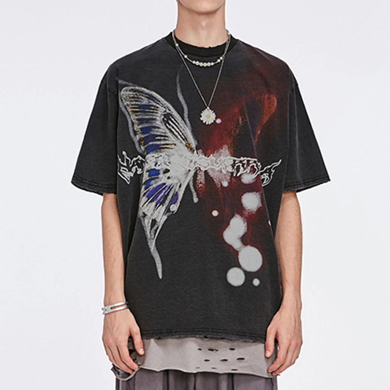 Aelfric Eden футболка с рисунком бабочки и эффектом потертости мужская хлопковая