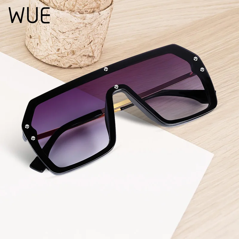

Oversized Shield Visor Sunglasses Women Large Size Sunglasses Men Transparent Frame Vintage Big Windproof Retro Glasses UV400