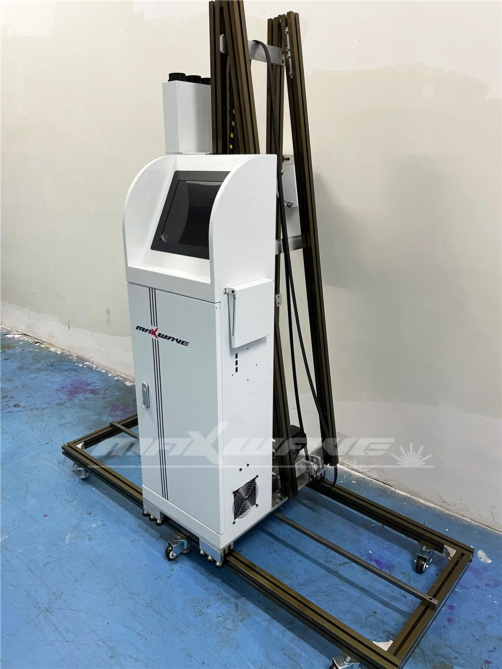 Вертикальный настенный 3D-принтер 2880 точек/дюйм с высоким разрешением |